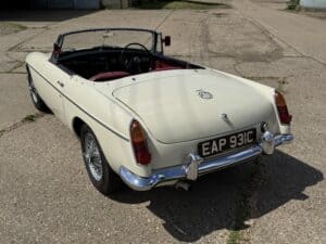 1965 MGB Roadster Mk1 - Image 4