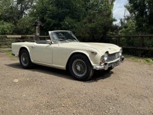 1967 Triumph TR4A IRS - Image 4