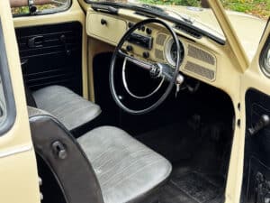 1971 Volkswagen Beetle - Image 8