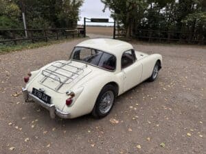 1960 MGA Coupe 1600 - Image 8