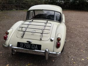 1960 MGA Coupe 1600 - Image 2